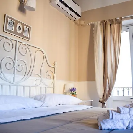 Bed & Breakfast Dimora San Domenico 3*