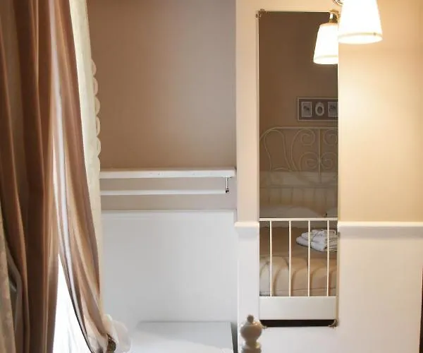 Dimora San Domenico Bed & Breakfast 3*